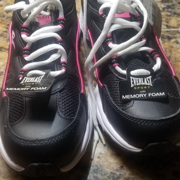 NWT LEATHER EVERLAST TENNIS WOMENS 9.5  BLACK A ND PINK  NEVER WORN !!!! - Picture 4 of 11
